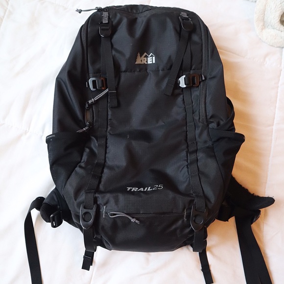 REI Handbags - REI backpack